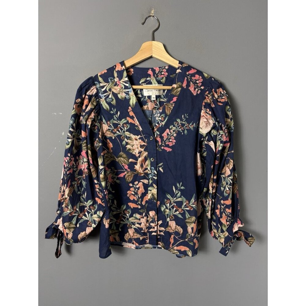 CARA CARA Womens XS Win Blue Floral Print V-Neck Blouse Top